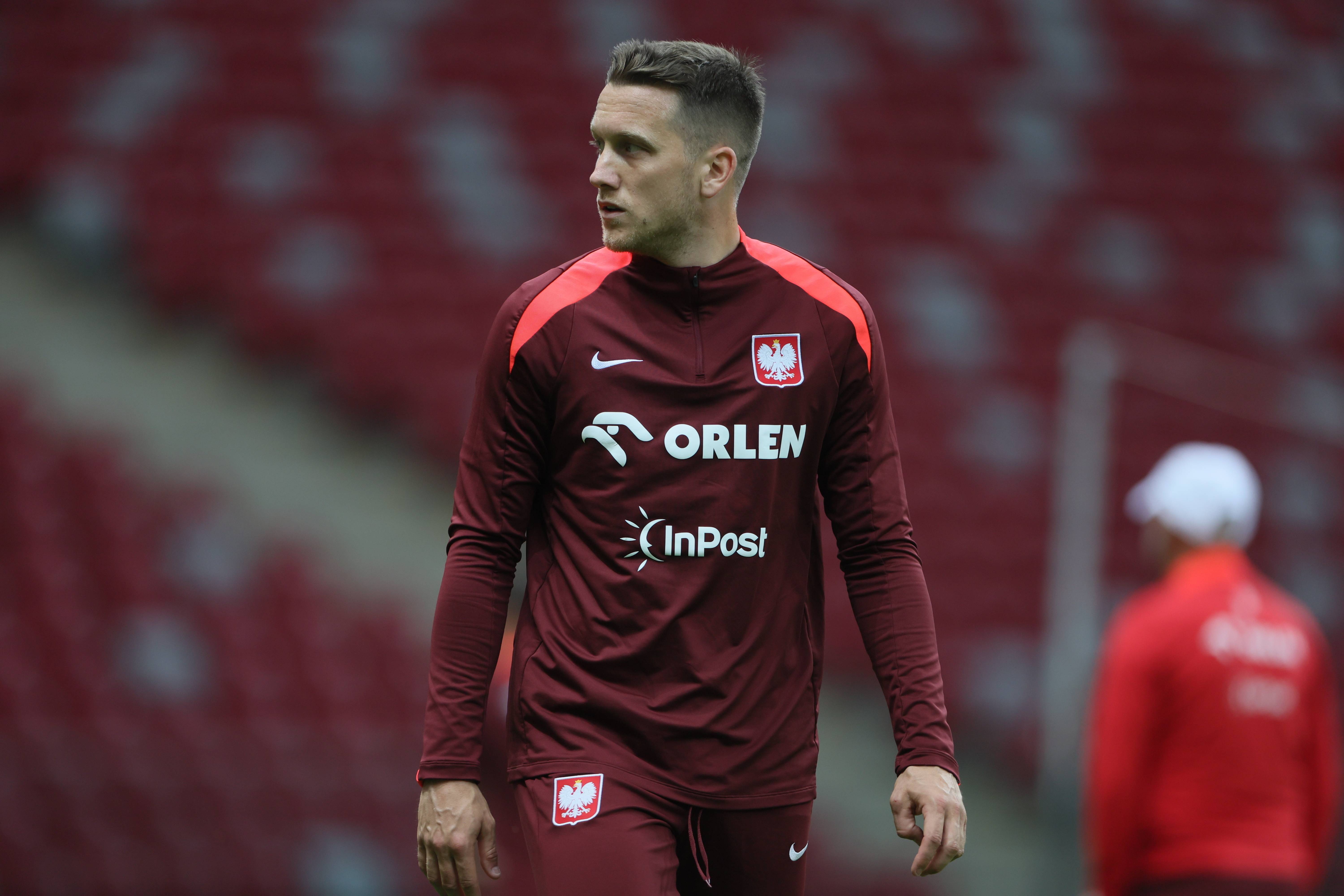 波兰足球明星在国际锦标赛中实现突破