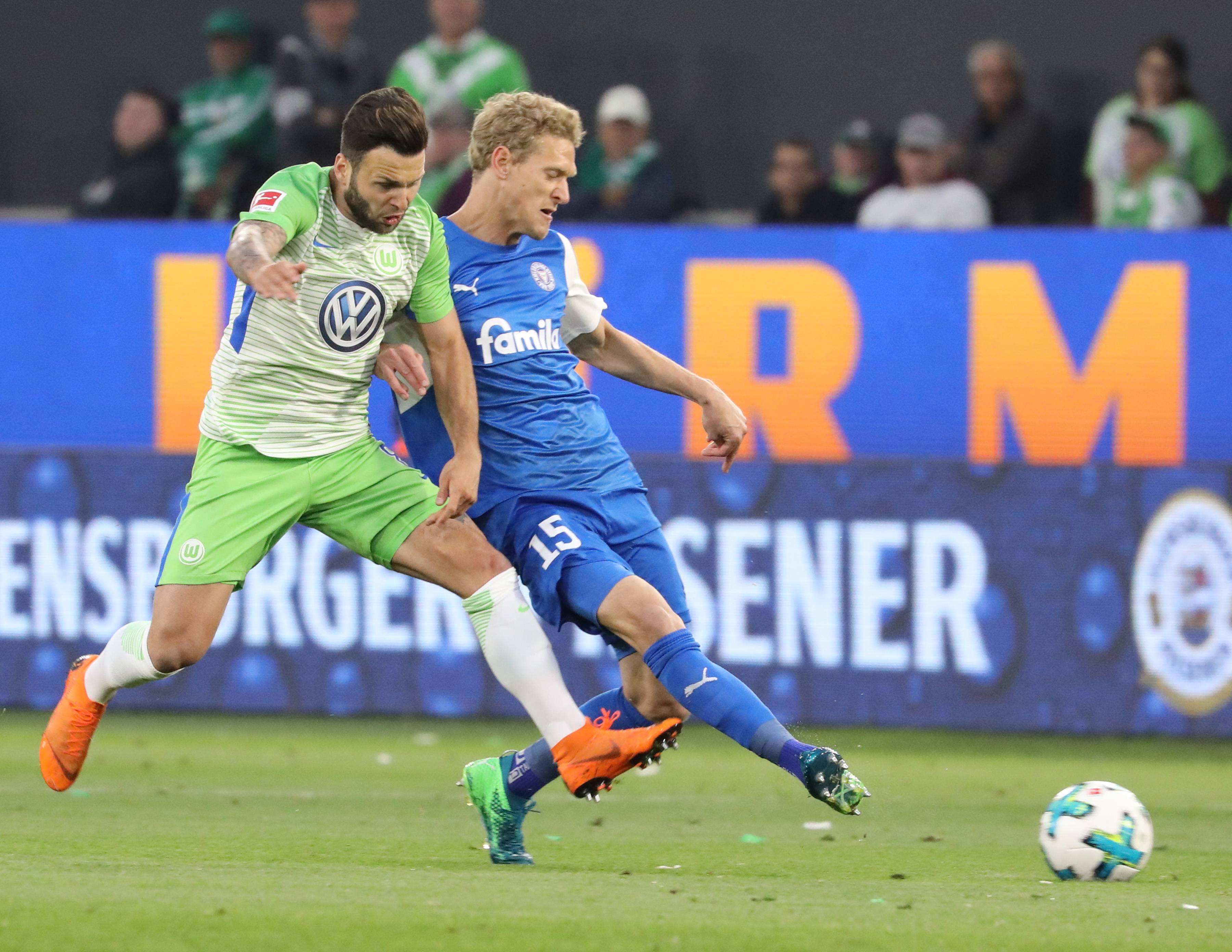 包含柏林赫塔主场告捷，德甲表现令人瞩目的词条