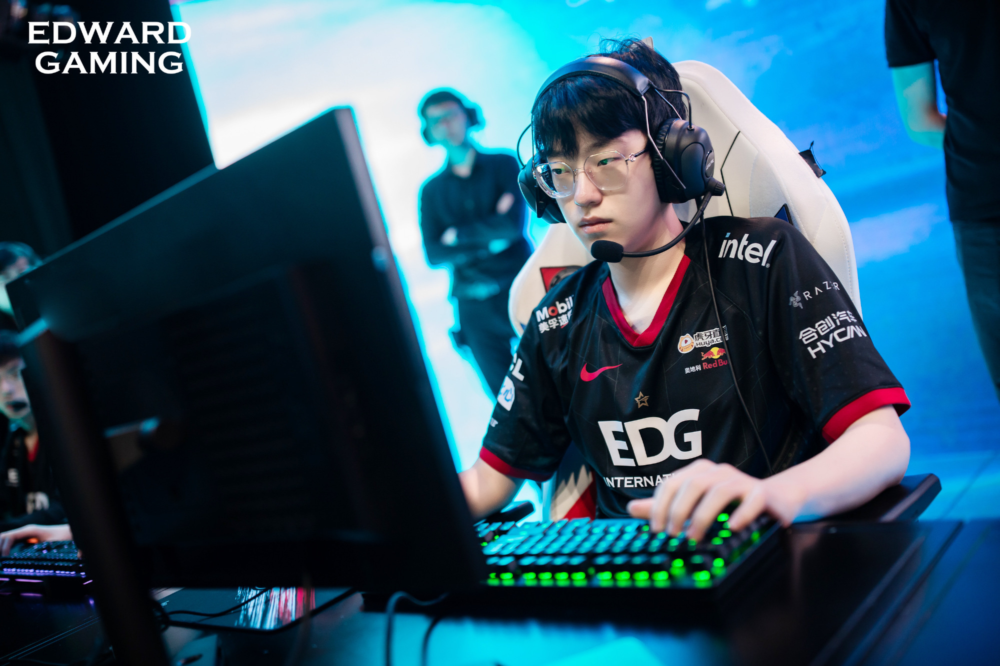 Scout连续十场比赛得分超过险胜，掘金不断突破！的简单介绍